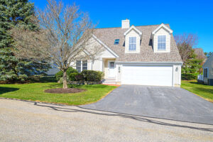 39 Hampton Meadows